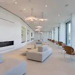 Mirage מלון 5*