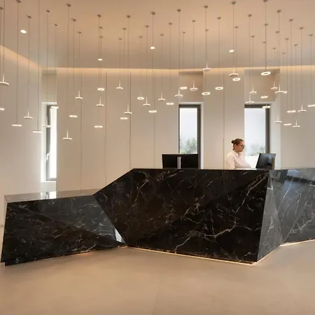 Mirage Otel 5*